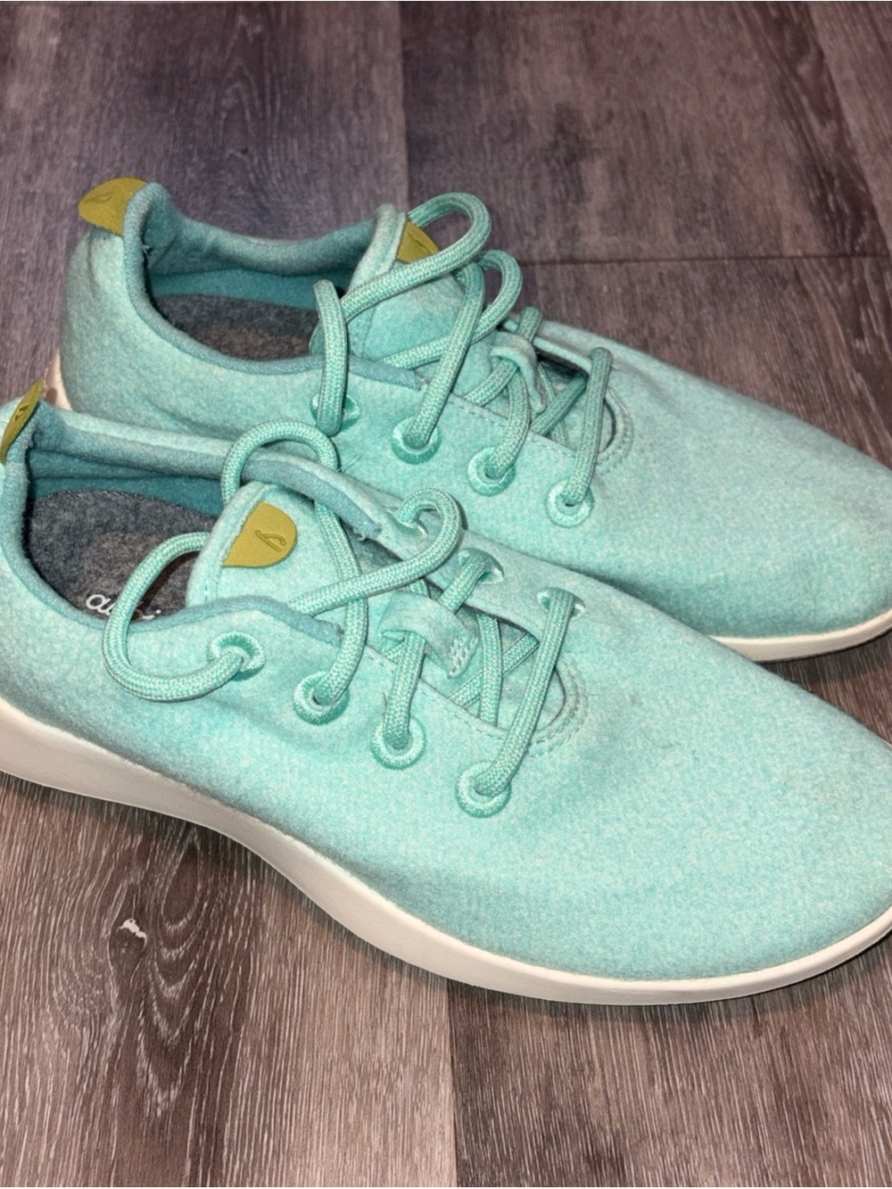 Allbirds Wool Runner Womens 9 Running Athletic Comfort Shoes Bouyant Mint / Aqua